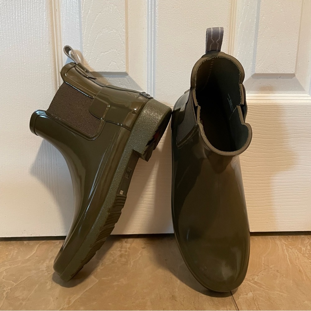 Hunter Chelsea Rain Boots